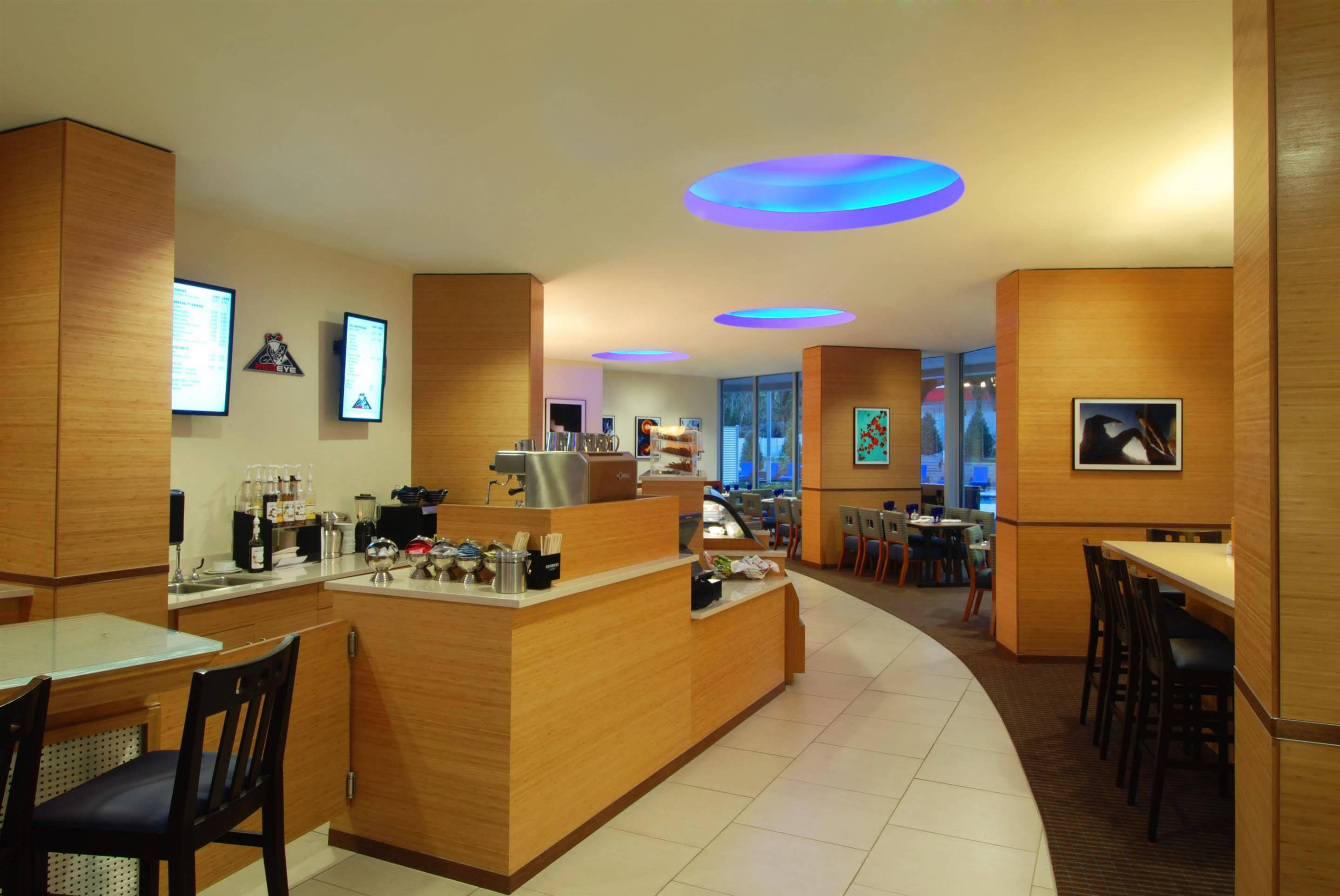 Four Points By Sheraton Tallahassee Downtown Экстерьер фото